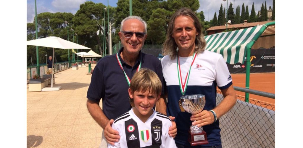 CAMPIONATO TENNIS PER GIORNALISTI SPORTIVI, USSI TOSCANA SI CONFERMA CAMPIONE