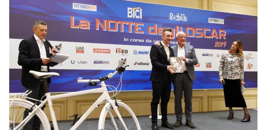 GLI OSCAR DI ‘TUTTOBICI’: ELIA VIVIANI MIGLIOR PROFESSIONISTA