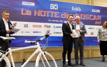 GLI OSCAR DI ‘TUTTOBICI’: ELIA VIVIANI MIGLIOR PROFESSIONISTA