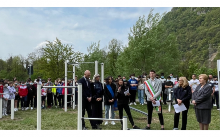 SPORT NEI PARCHI: A CENE UNA PALESTRA A CIELO APERTO