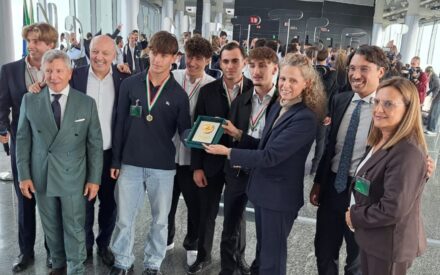 CALCIO: TORNEO ALPHA LEAGUE, PREMIAZIONE IN REGIONE CON SIMONELLI E MAROTTA